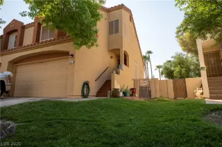 Photo #1: 2225651 Listing 