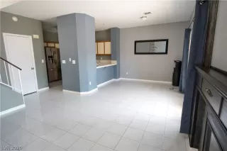 Photo #4: 2225651 Listing 