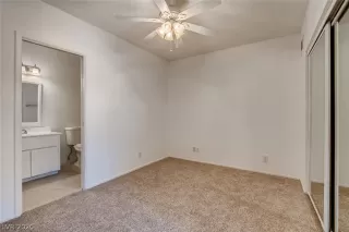 Photo #5: 2225685 Listing