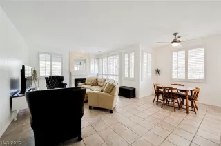 Photo #5: 2225701 Listing 