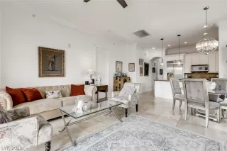 Photo #1: 2225712 Listing