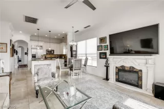 Photo #2: 2225712 Listing