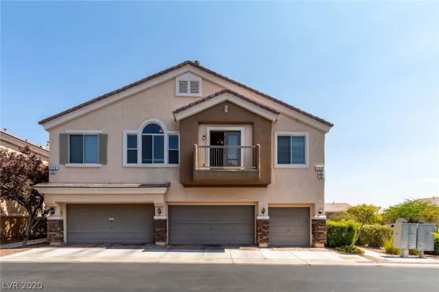 MLS: 2225754 Condo For Sale