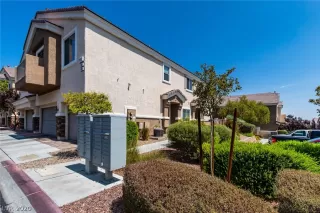 Photo #1: 2225754 Listing 