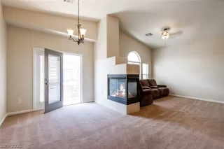 Photo #3: 2225754 Listing 