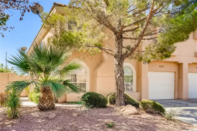 MLS: 2225777 Condo For Sale