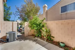 Photo #4: 2225777 Listing 