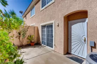 Photo #5: 2225777 Listing 