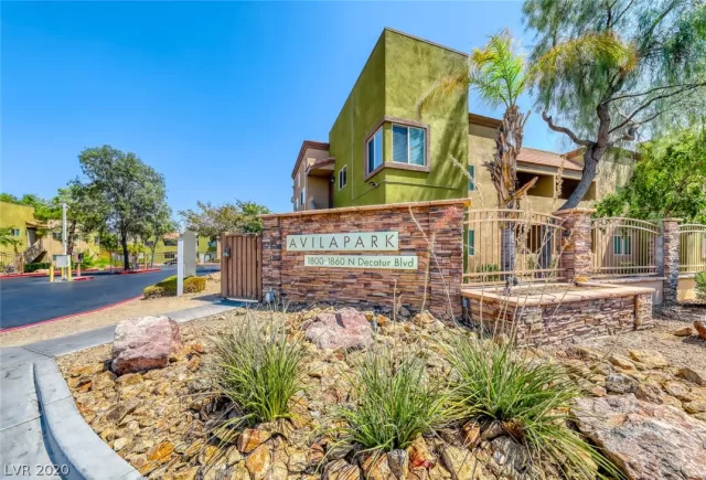 MLS: 2225778 Condo For Sale