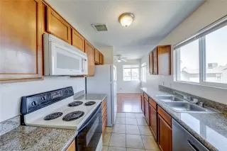 Photo #1: 2225778 Listing