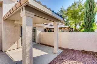 Photo #5: 2225788 Listing 