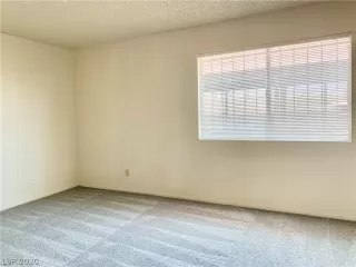 Photo #3: 2225817 Listing 