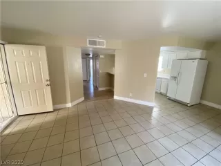 Photo #2: 2225864 Listing 