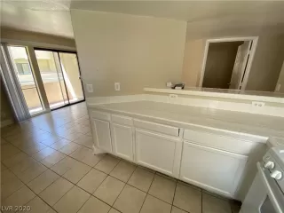 Photo #6: 2225864 Listing 