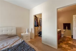 Photo #6: 2225886 Listing