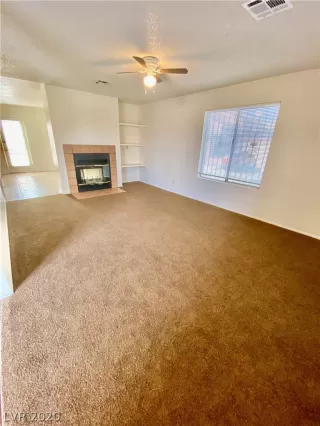 Photo #3: 2225934 Listing