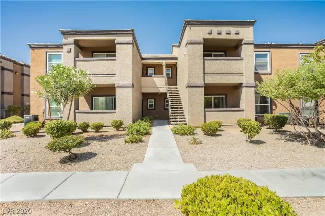 MLS: 2225937 Condo For Sale