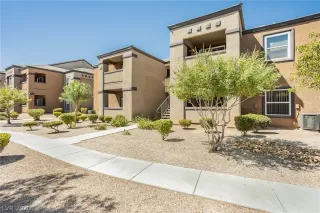 Photo #1: 2225937 Listing