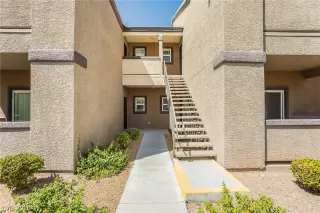 Photo #4: 2225937 Listing