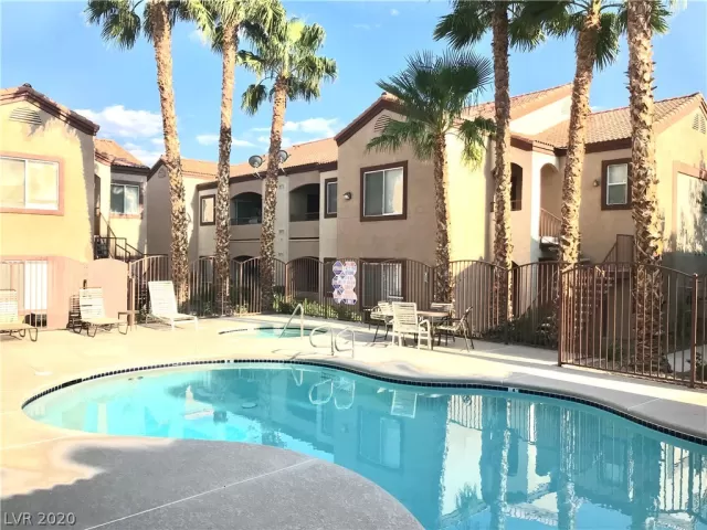 MLS: 2225940 Condo For Sale