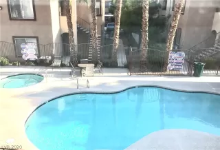 Photo #3: 2225940 Listing