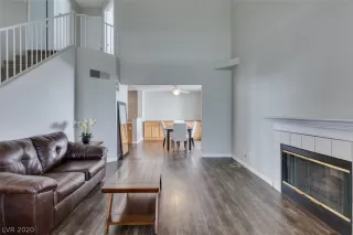 Photo #6: 2225979 Listing 