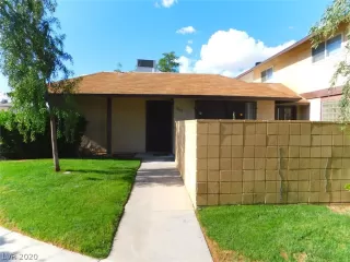 Photo #5: 2225987 Listing