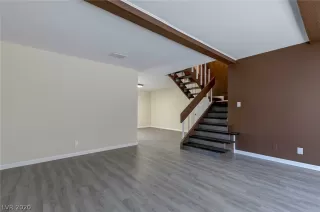 Photo #6: 2226028 Listing