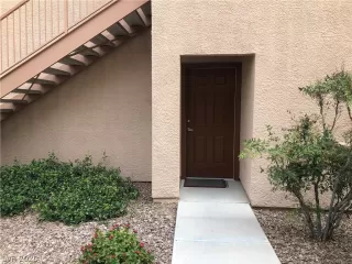 Photo #1: 2226107 Listing 