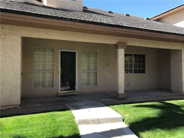 MLS: 2226123 Condo For Sale