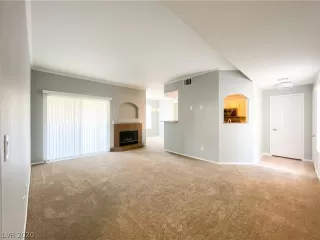 Photo #3: 2226139 Listing