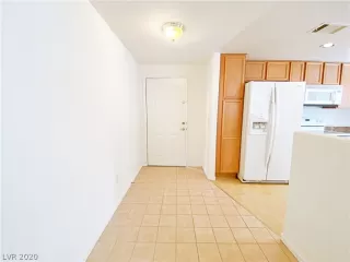 Photo #1: 2226163 Listing 