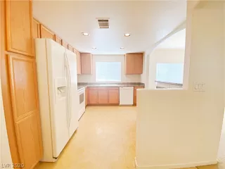 Photo #2: 2226163 Listing 