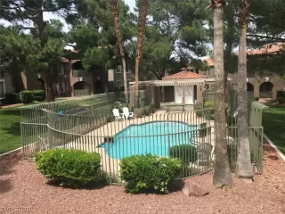 Photo #2: 2226216 Listing