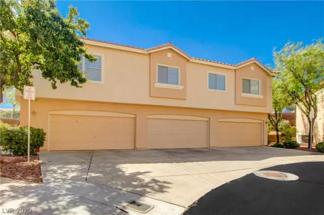 MLS: 2226231 Condo For Sale