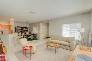 Photo #4: 2226231 Listing