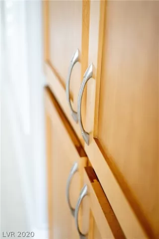 Photo #3: 2226236 Listing