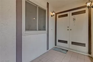 Photo #3: 2226245 Listing 