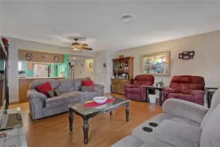 Photo #6: 2226245 Listing 