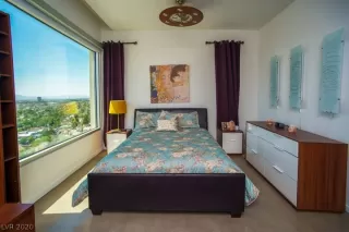 Photo #4: 2226271 Listing