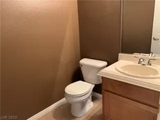 Photo #5: 2226299 Listing 