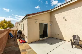 Photo #5: 2226314 Listing