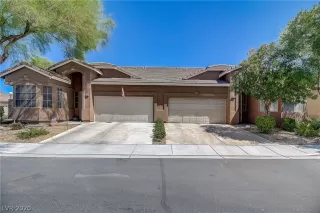 Photo #1: 2226324 Listing