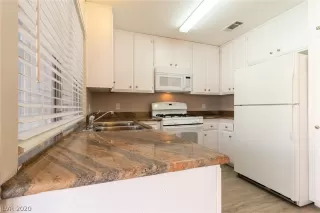 Photo #6: 2226414 Listing 