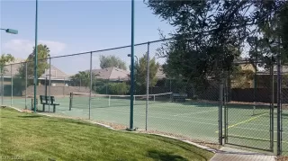 Photo #4: 2226416 Listing