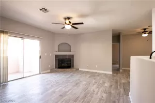 Photo #3: 2226455 Listing 