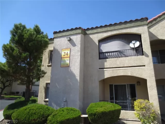 MLS: 2226467 Condo For Sale