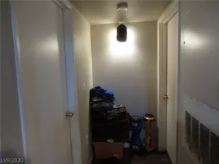 Photo #4: 2226467 Listing