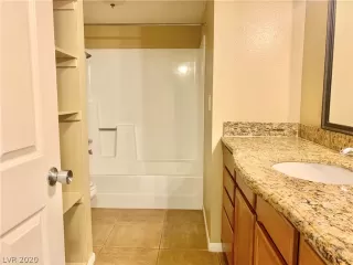 Photo #4: 2226559 Listing 