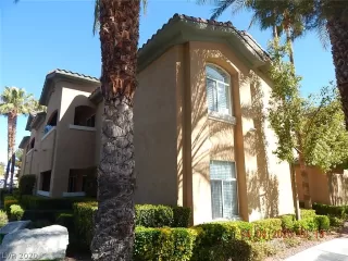 Photo #1: 2226616 Listing